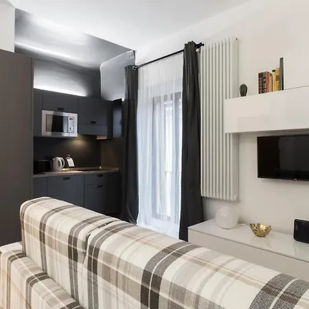 Italianway - Fara 1 Apartment Milan Exterior photo